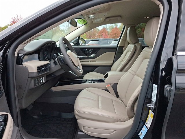 Certified 2022 Lincoln Corsair AWD w/ Equipment Group 101A image 15