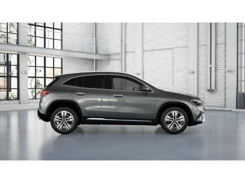 New 2026 Mercedes-Benz GLA 250 4MATIC image 2