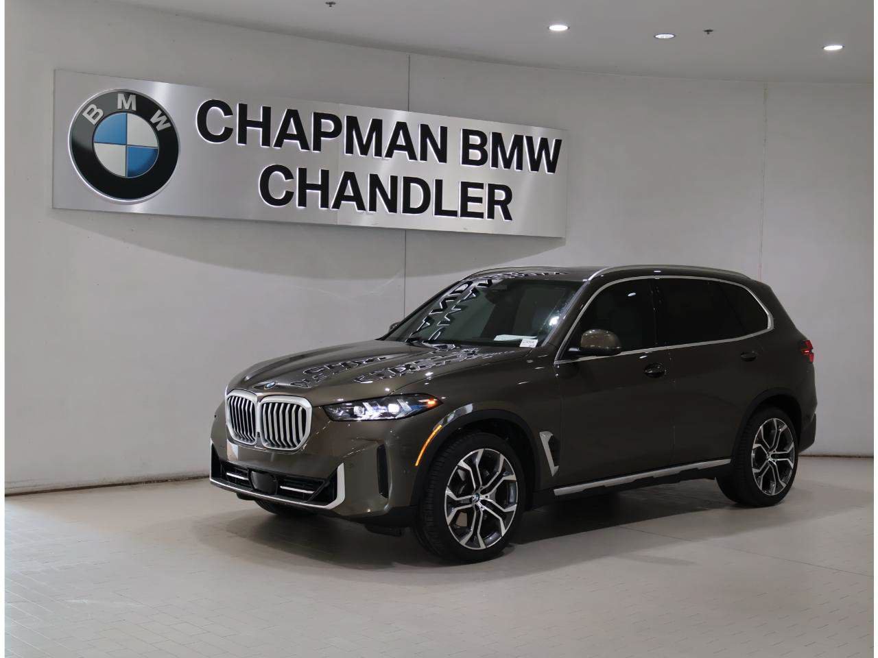 Used 2026 BMW X5 xDrive40i AWD/4WD image 1
