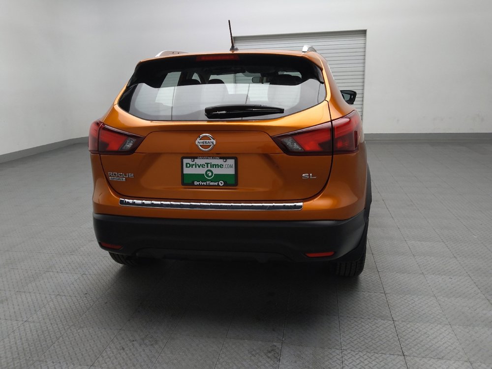 Used 2017 Nissan Rogue Sport SL w/ SL Premium Package FWD image 7