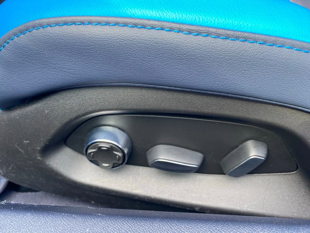 Used 2020 Chevrolet Corvette Stingray Premium Cpe w/ 3LT Preferred Equipment Group image 12