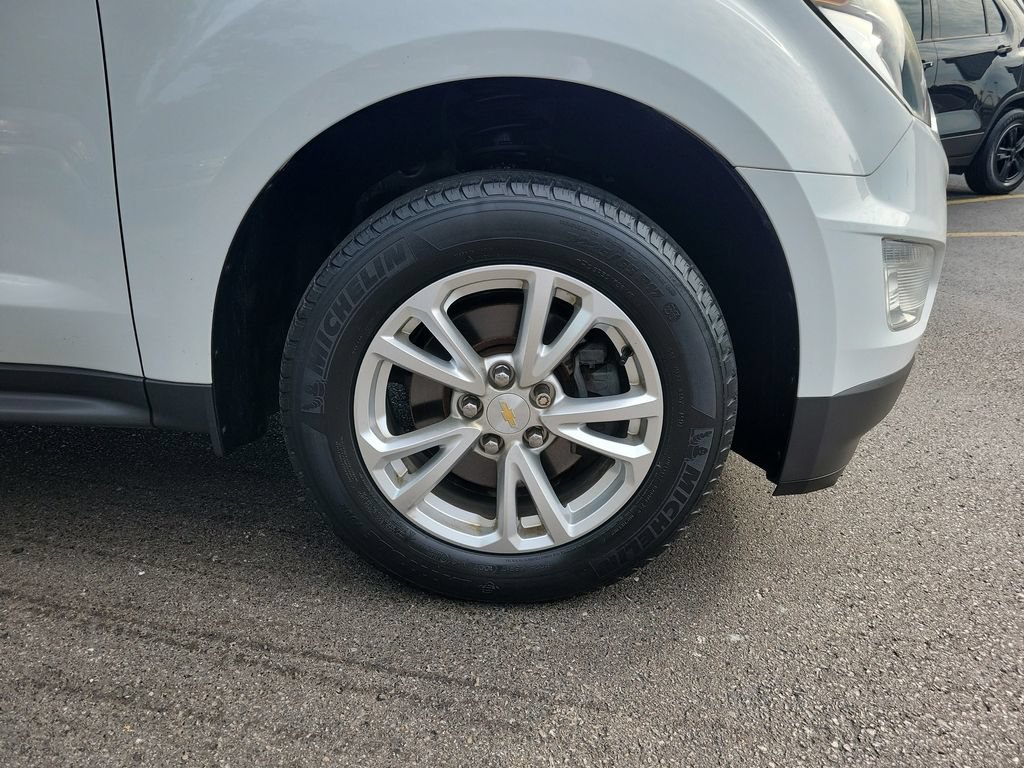 Used 2017 Chevrolet Equinox LT w/ Convenience Package FWD image 6