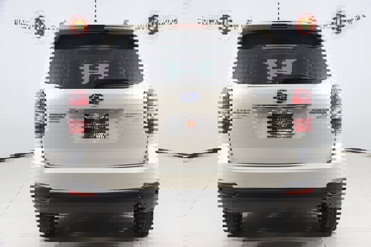 Used 2014 Subaru Forester 2.5i Limited image 39