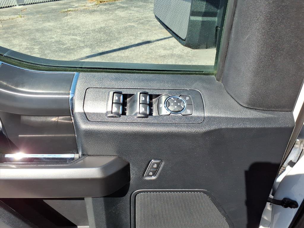 Used 2020 Ford F150 XLT w/ Equipment Group 302A Luxury AWD/4WD image 19