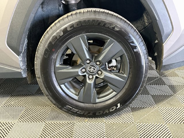 Used 2026 Toyota RAV4 LE FWD image 28