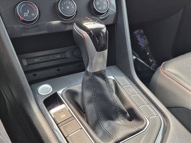 Used 2024 Volkswagen Tiguan Wolfsburg Edition FWD image 12
