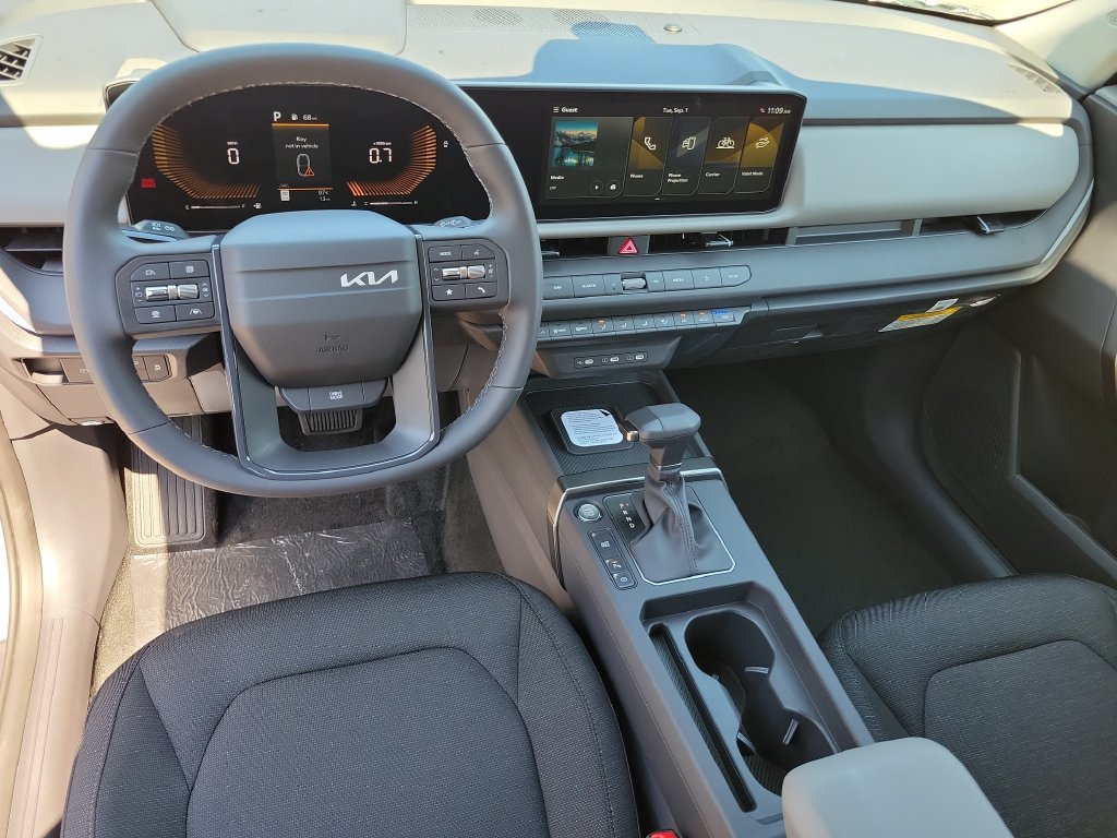 New 2027 Kia Seltos S FWD image 13