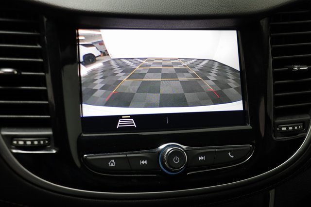 Certified 2020 Chevrolet Trax LT w/ LT Convenience Package image 9