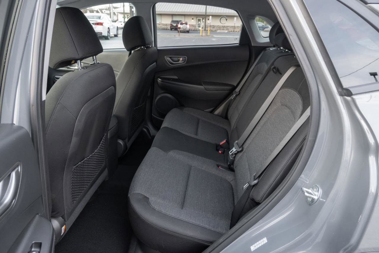 Used 2021 Hyundai Kona SEL image 18