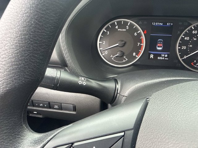 Used 2025 Nissan Sentra S FWD image 29
