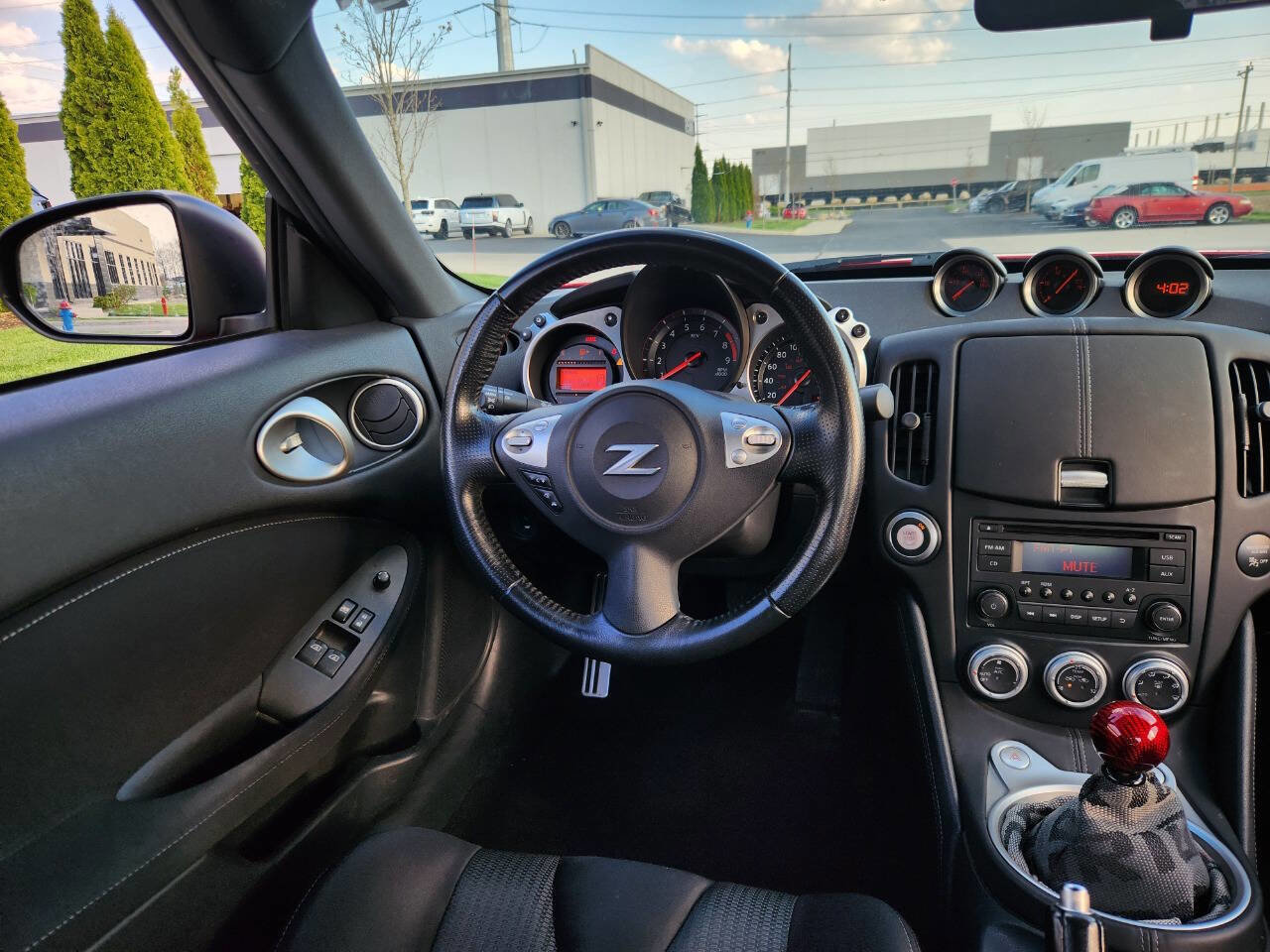 Used 2018 Nissan 370Z Coupe image 17