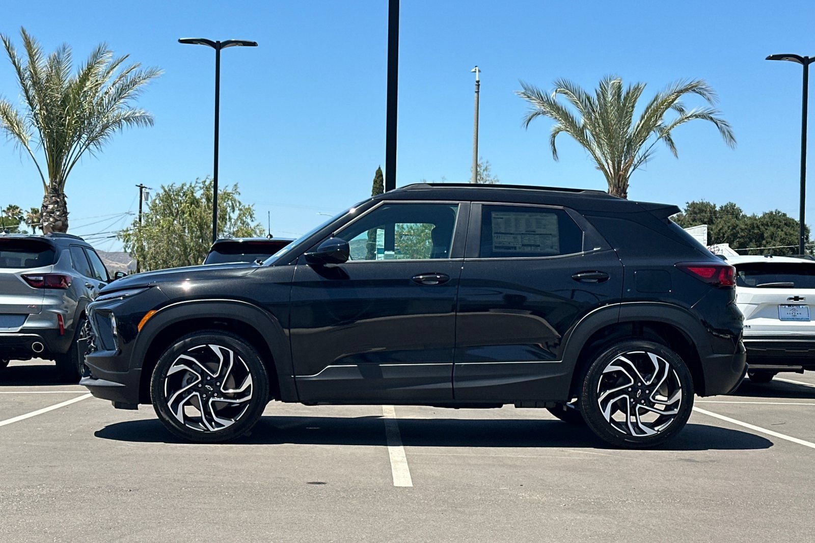 New 2026 Chevrolet TrailBlazer RS w/ Driver Confidence Package FWD image 7