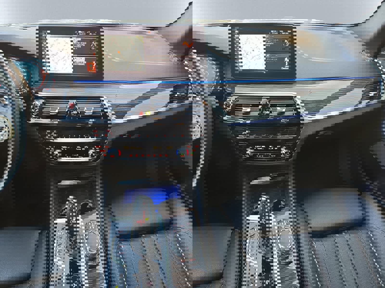 Used 2022 BMW 540i xDrive xDrive w/ Premium Package image 17