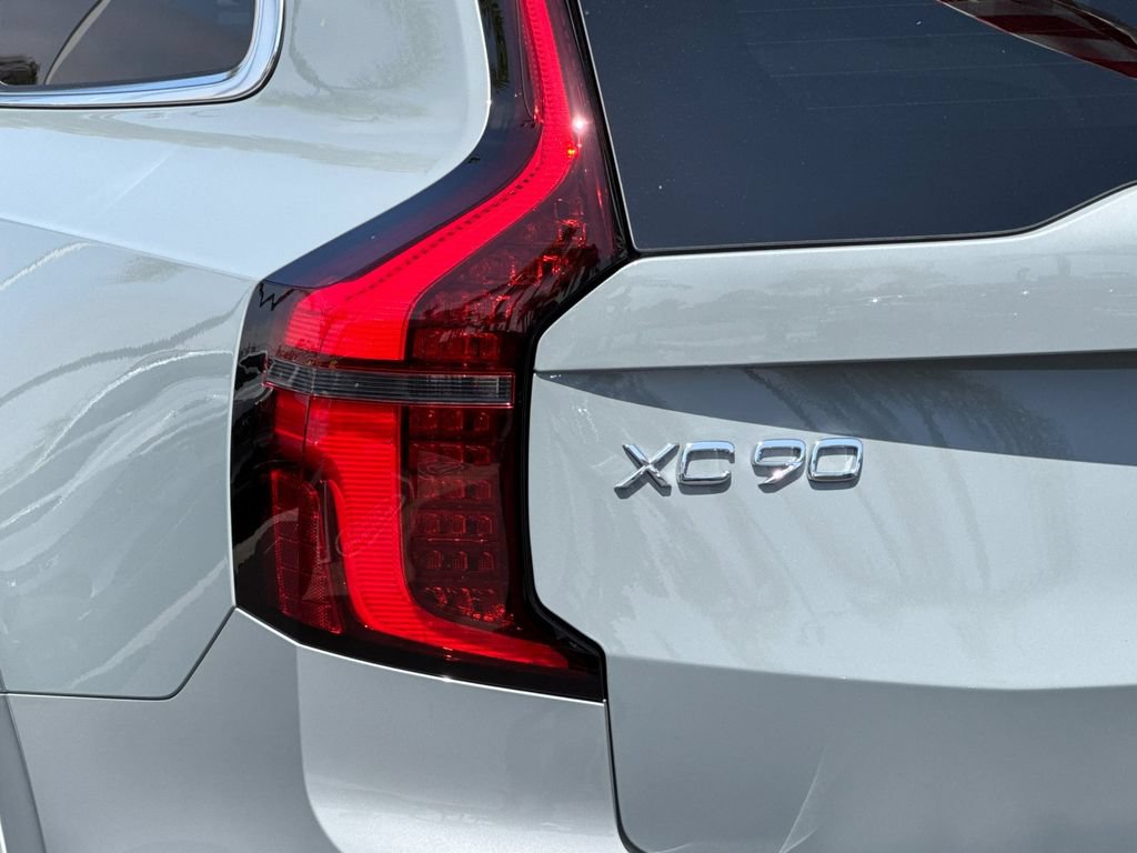New 2026 Volvo XC90 T8 Ultra w/ Protection Package Premier AWD/4WD image 27