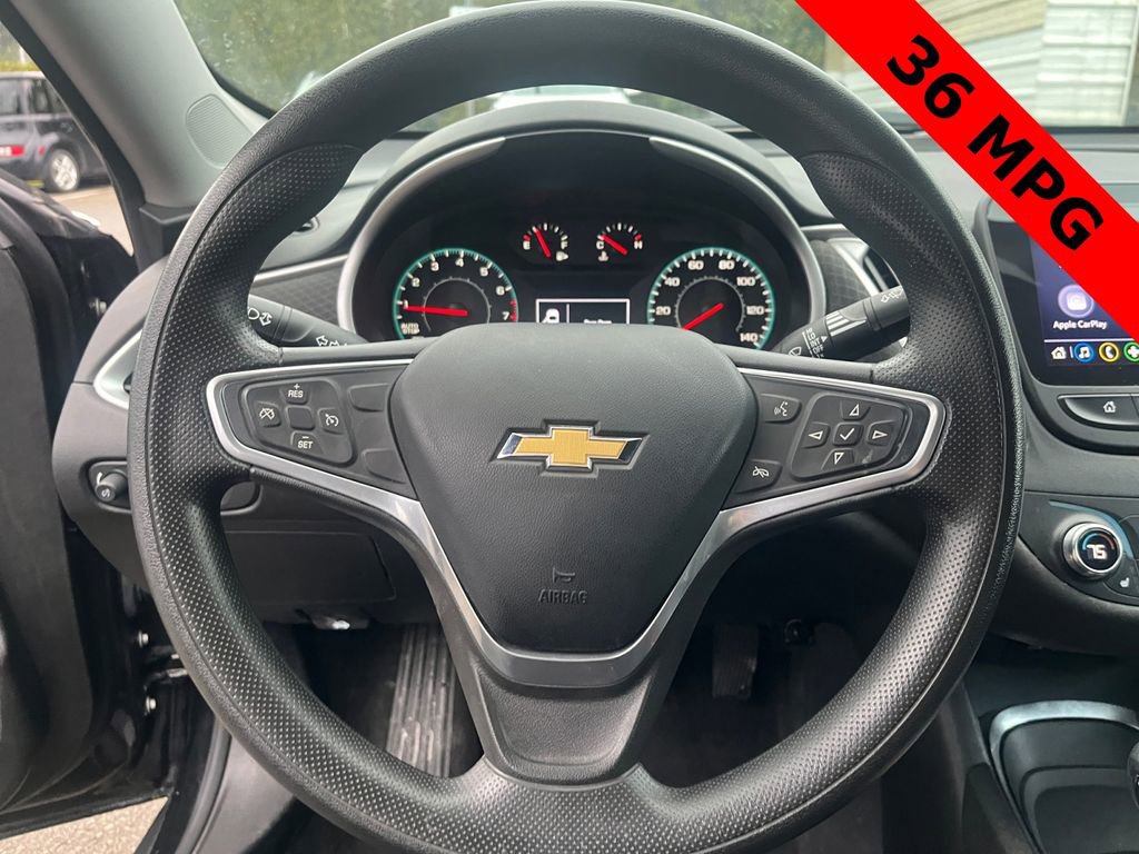 Used 2022 Chevrolet Malibu LT image 21