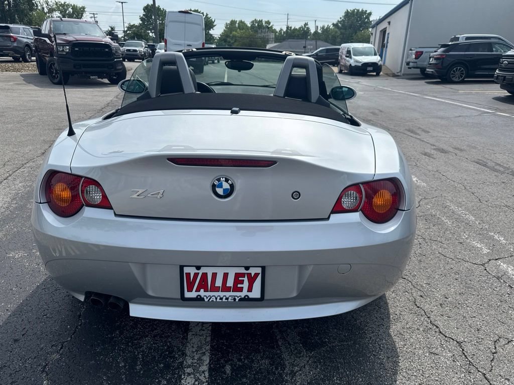 Used 2004 BMW Z4 2.5i RWD image 5