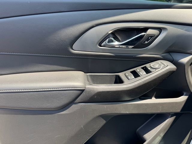 Certified 2023 Chevrolet Traverse LT w/ LPO, Cargo Package image 13