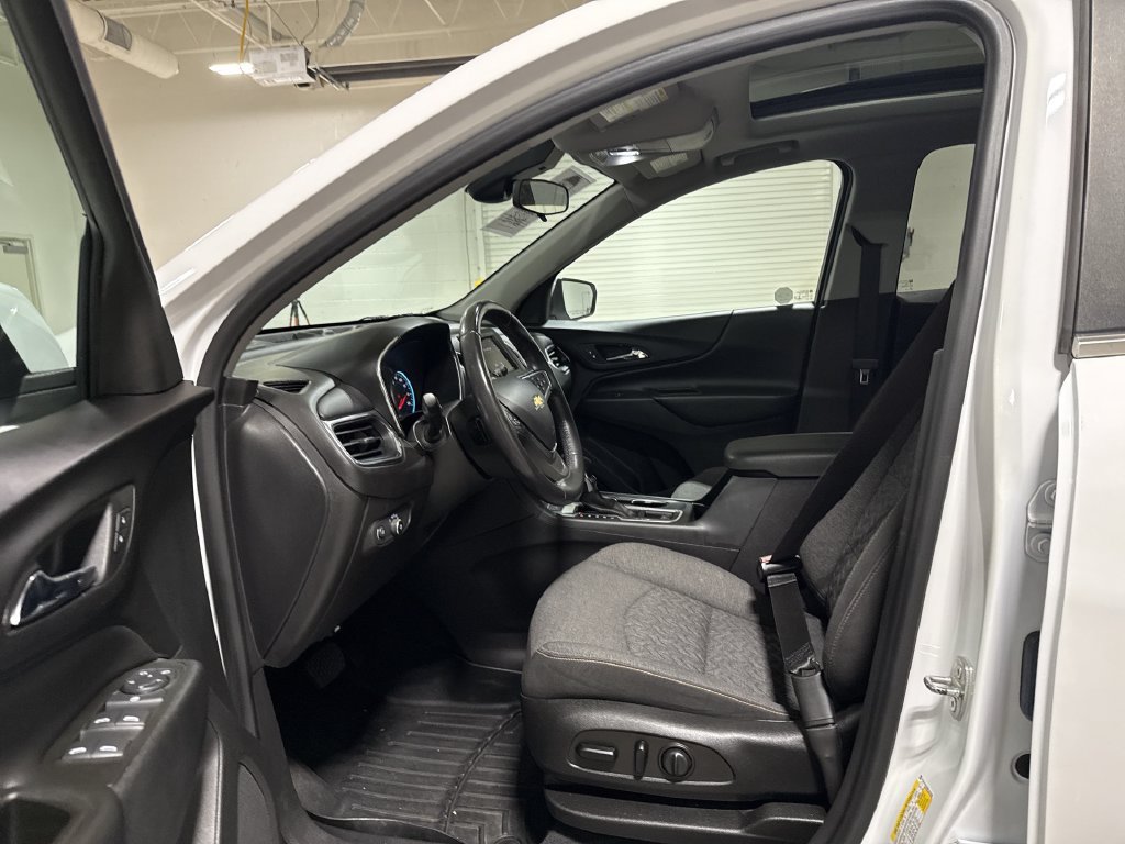Used 2022 Chevrolet Equinox LT AWD/4WD image 20