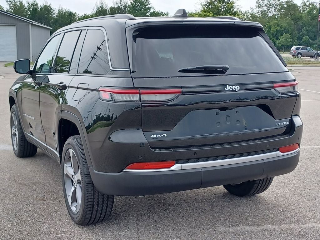New 2026 Jeep Grand Cherokee Limited AWD/4WD image 3