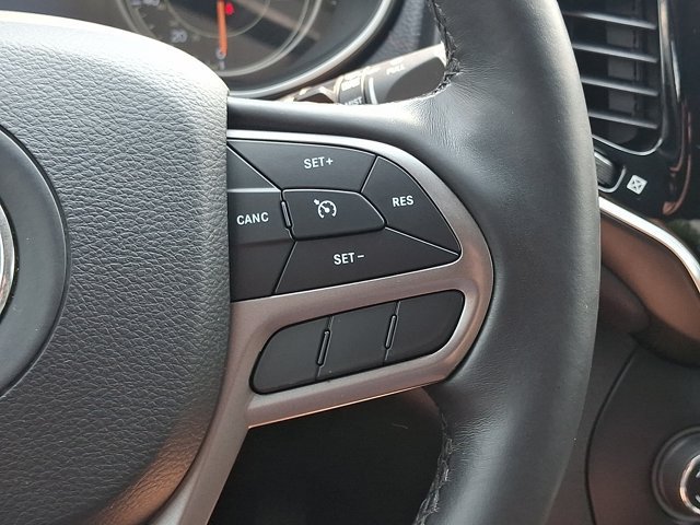 Certified 2019 Jeep Cherokee Limited AWD/4WD image 26