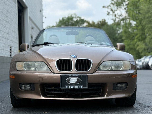 Used 2000 BMW Z3 2.5i RWD image 9