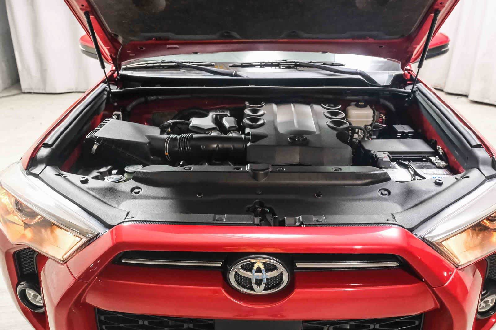 Used 2023 Toyota 4Runner TRD Off-Road Premium w/ Moonroof Package AWD/4WD image 33