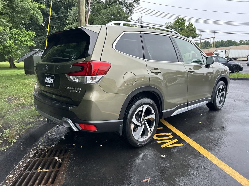 Certified 2023 Subaru Forester Touring AWD/4WD image 8