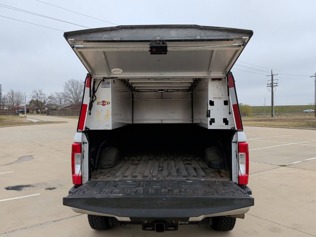 Used 2017 Ford F350 Lariat w/ Chrome Package image 37