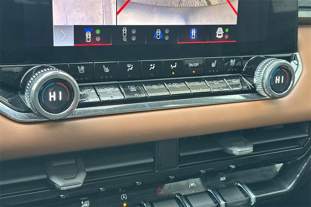 Used 2024 GMC Canyon AT4 w/ AT4 Premium Package image 22