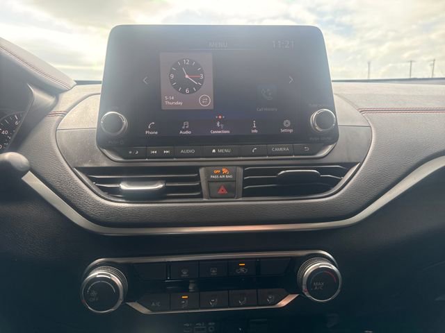 Used 2022 Nissan Altima 2.5 SR image 16