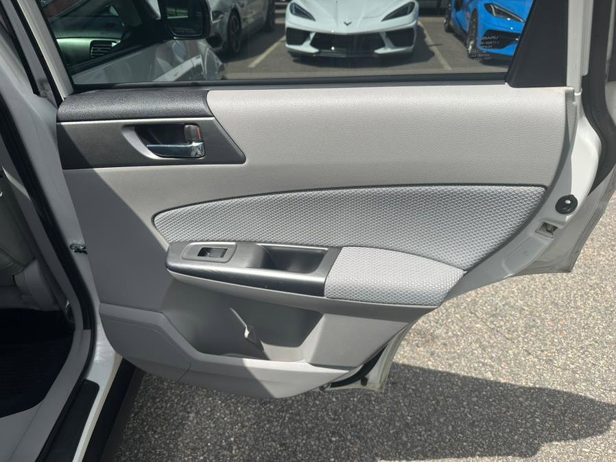 Used 2012 Subaru Forester 2.5X Premium image 17