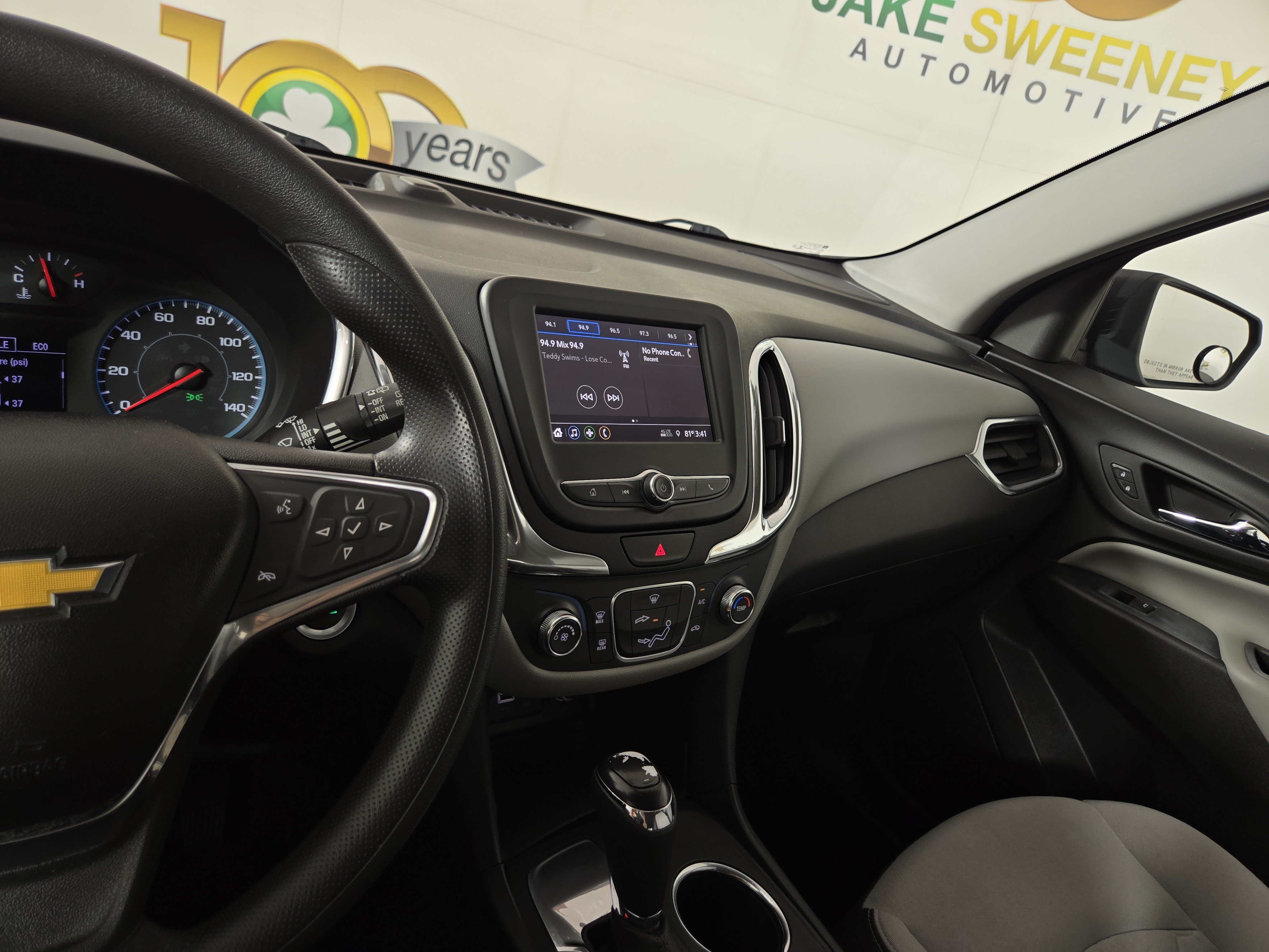 Used 2019 Chevrolet Equinox LS FWD image 23