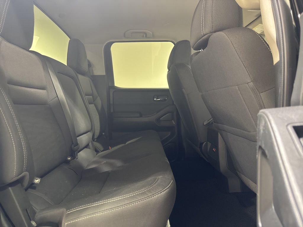 Used 2023 Nissan Frontier SV AWD/4WD image 25
