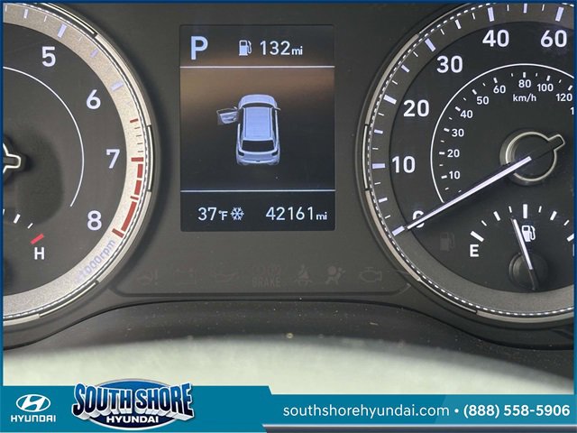 Certified 2022 Hyundai Venue SEL image 25