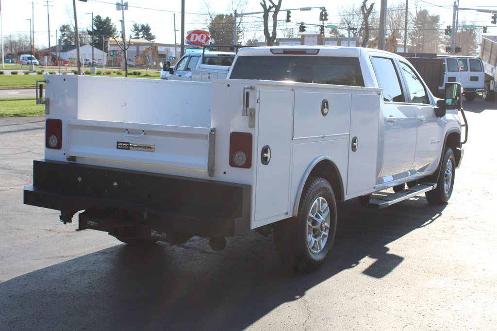 Used 2024 Chevrolet Silverado 2500 LT w/ Convenience Package image 6
