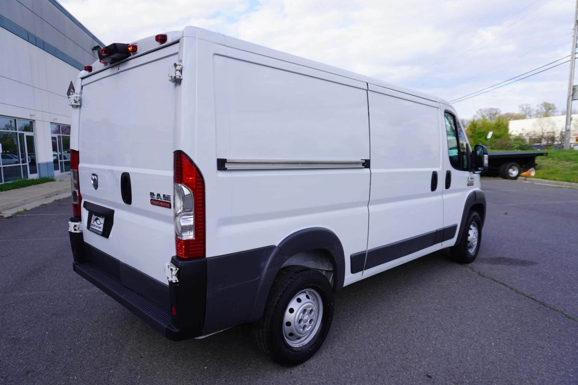 Used 2015 RAM ProMaster 1500 w/ Interior Convenience Group FWD image 7