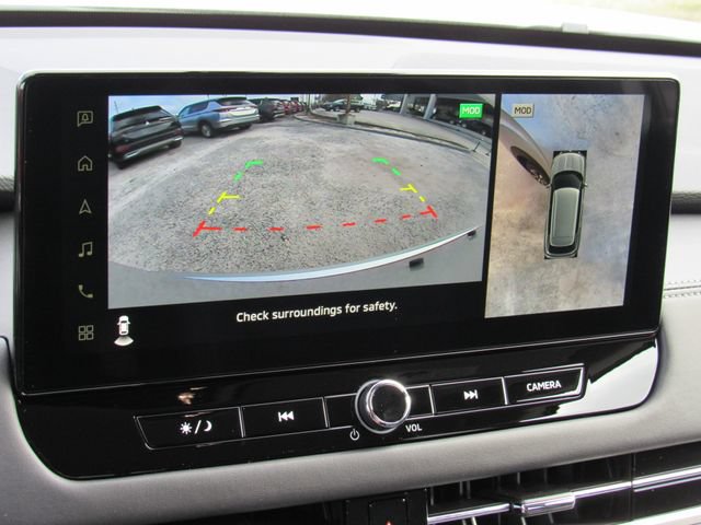 New 2026 Mitsubishi Outlander SE FWD image 17
