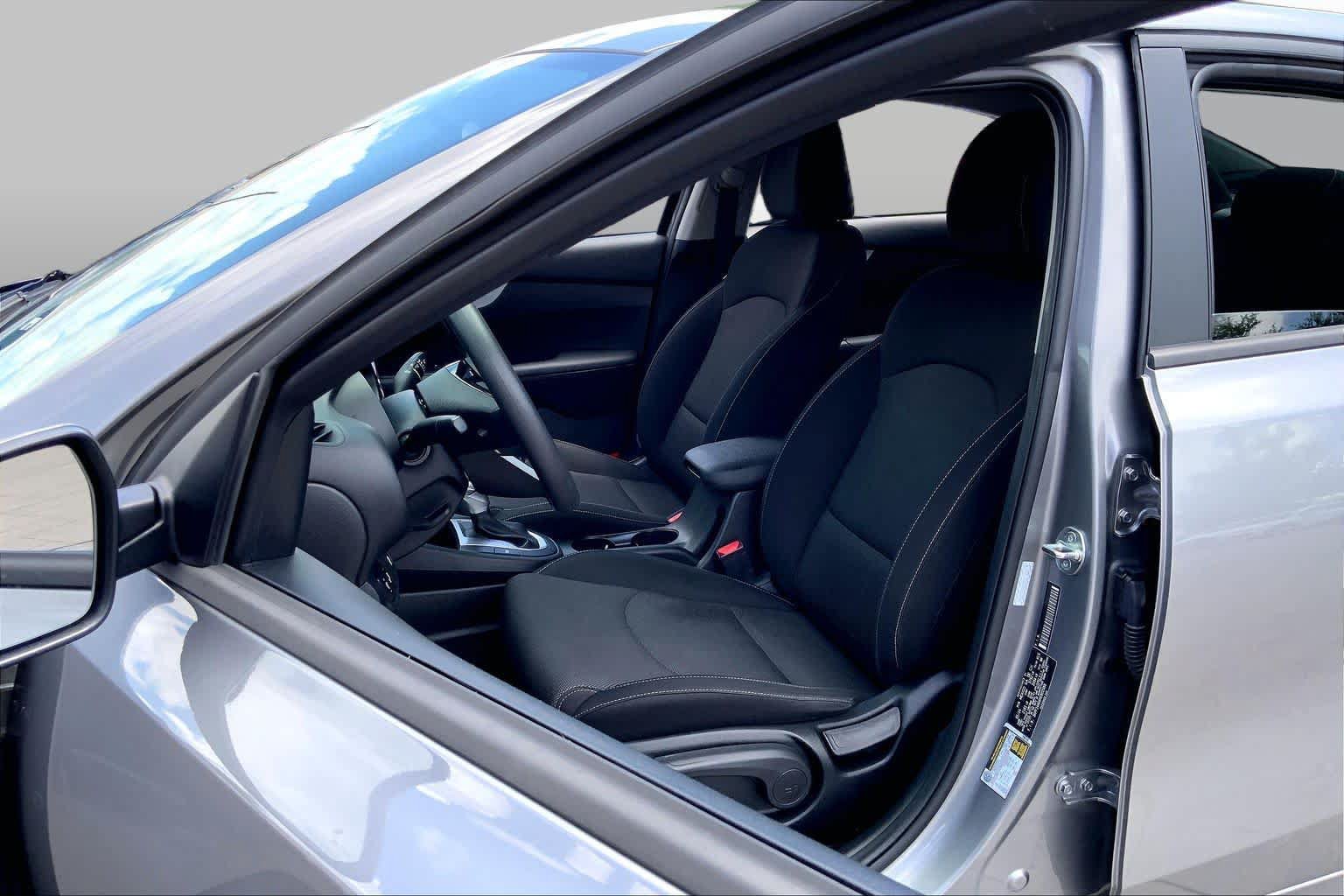 Certified 2024 Kia Forte LXS w/ LXS Technology Package FWD image 8