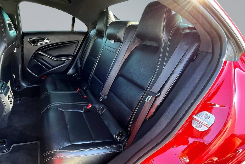 Used 2019 Mercedes-Benz CLA 250 image 18