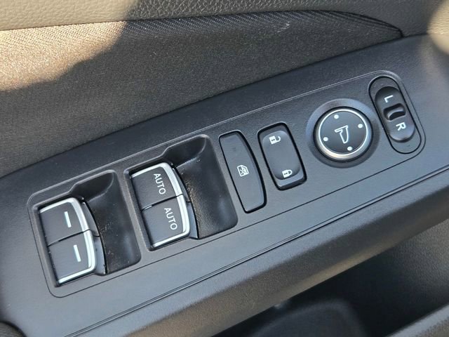 Used 2023 Honda Civic Sport image 16