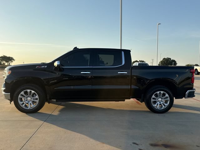 Used 2025 Chevrolet Silverado 1500 LTZ w/ Technology Package AWD/4WD image 5