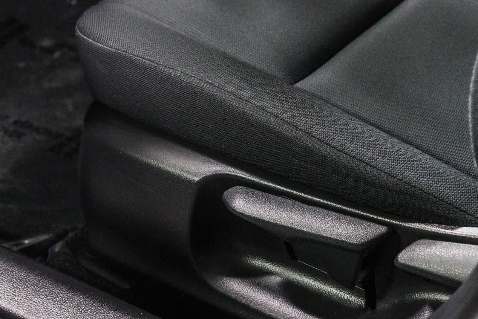 Certified 2025 Toyota Corolla LE FWD image 22