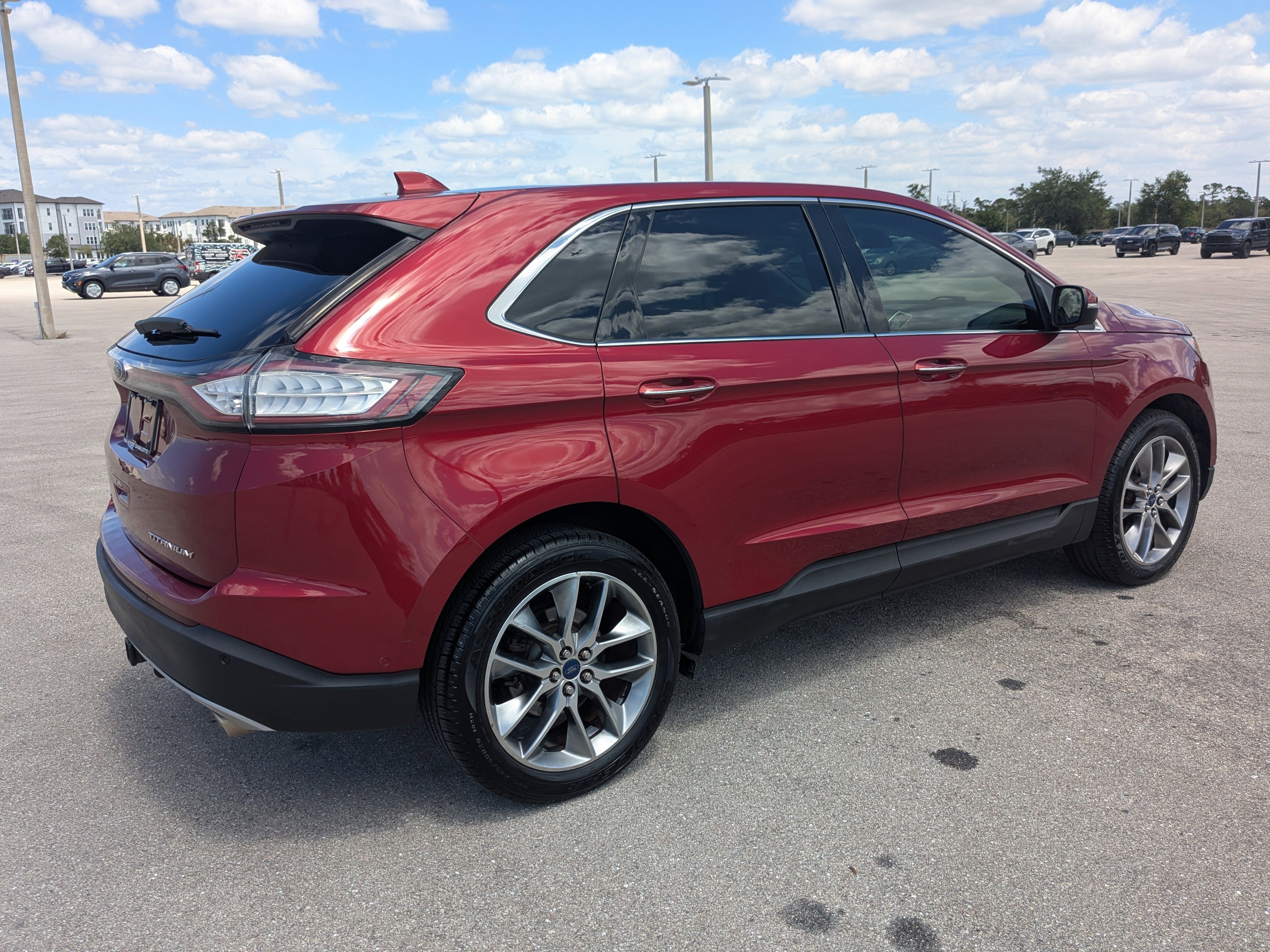 Used 2015 Ford Edge Titanium w/ Equipment Group 302A FWD image 5