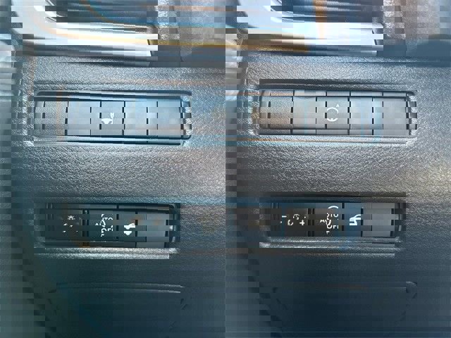 Used 2023 Nissan Rogue SV w/ SV Premium B Package image 22