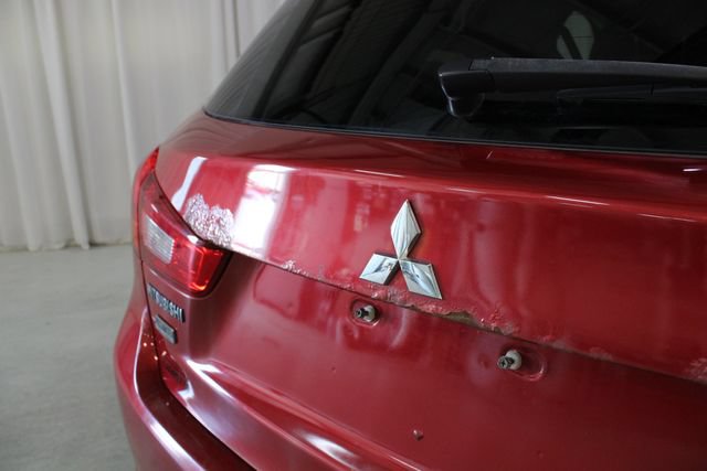 Used 2013 Mitsubishi Outlander Sport LE FWD image 28