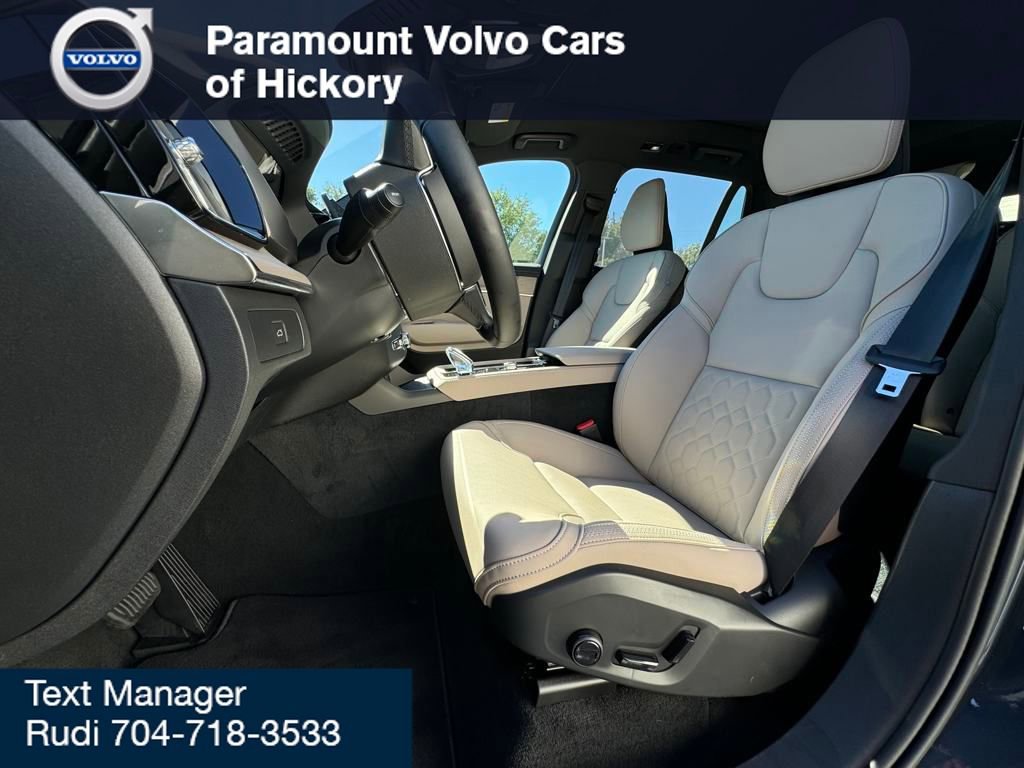 New 2026 Volvo XC90 B6 Plus w/ Protection Package Premier image 4