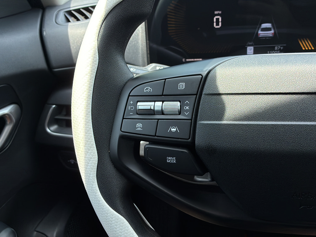Used 2025 Kia K4 FWD image 27