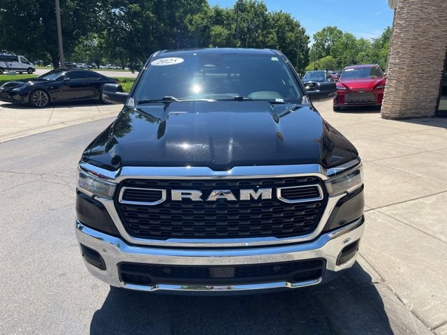 Used 2025 RAM 1500 Big Horn AWD/4WD image 8