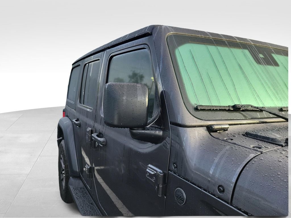 Used 2024 Jeep Wrangler Sport S image 9