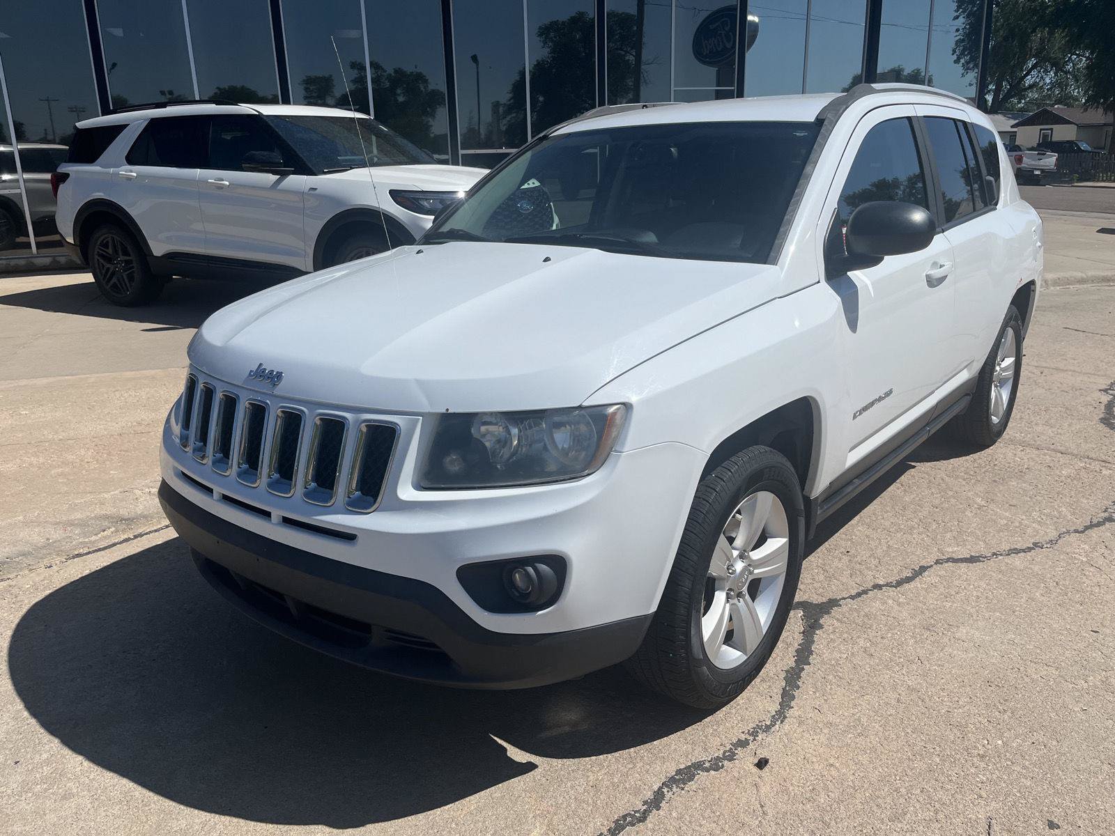 Used 2016 Jeep Compass Sport w/ Power Value Group AWD/4WD image 2